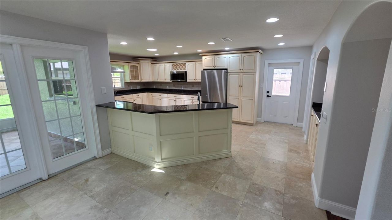3322 Schefflera Road, Tampa, FL 33618 Photo