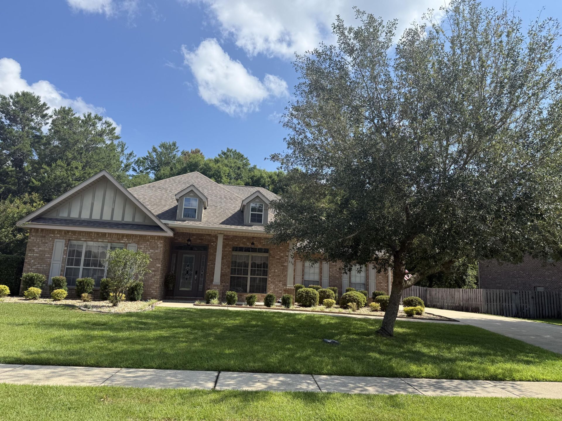356 Whispering Way, Freeport, FL 32439 Main Photo