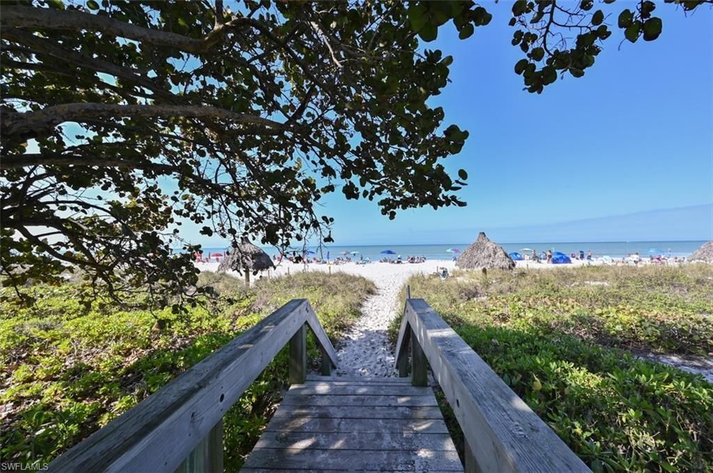 981 Hampton Cir , Unit 119, Naples, FL 34105 Photo