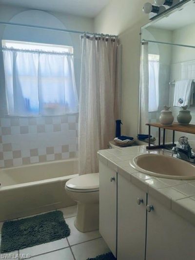 4802 Tudor Dr, Unit 202, Cape Coral, FL 33904 Photo