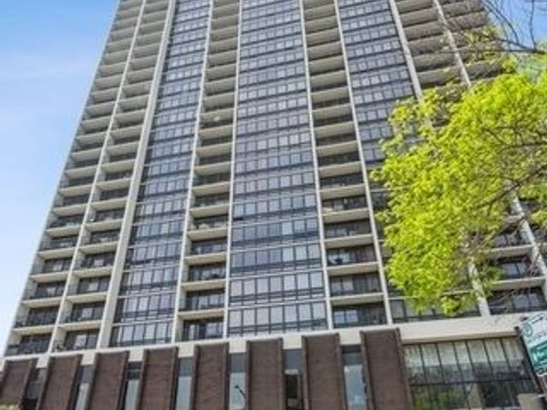 1636 N Wells Street, Unit 405, Chicago, IL 60614