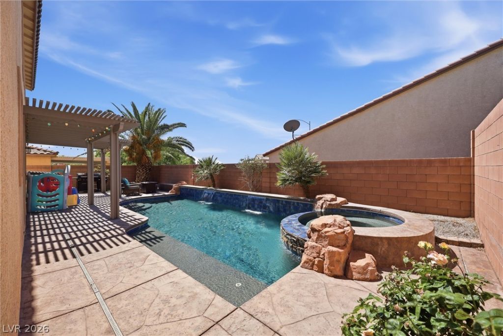 1633 Luna Vista Place , North Las Vegas, NV 89084