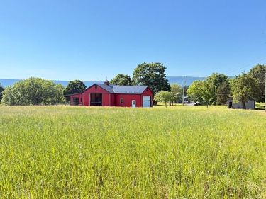 252 MOUNT ZION ROAD, CARLISLE, PA 17015