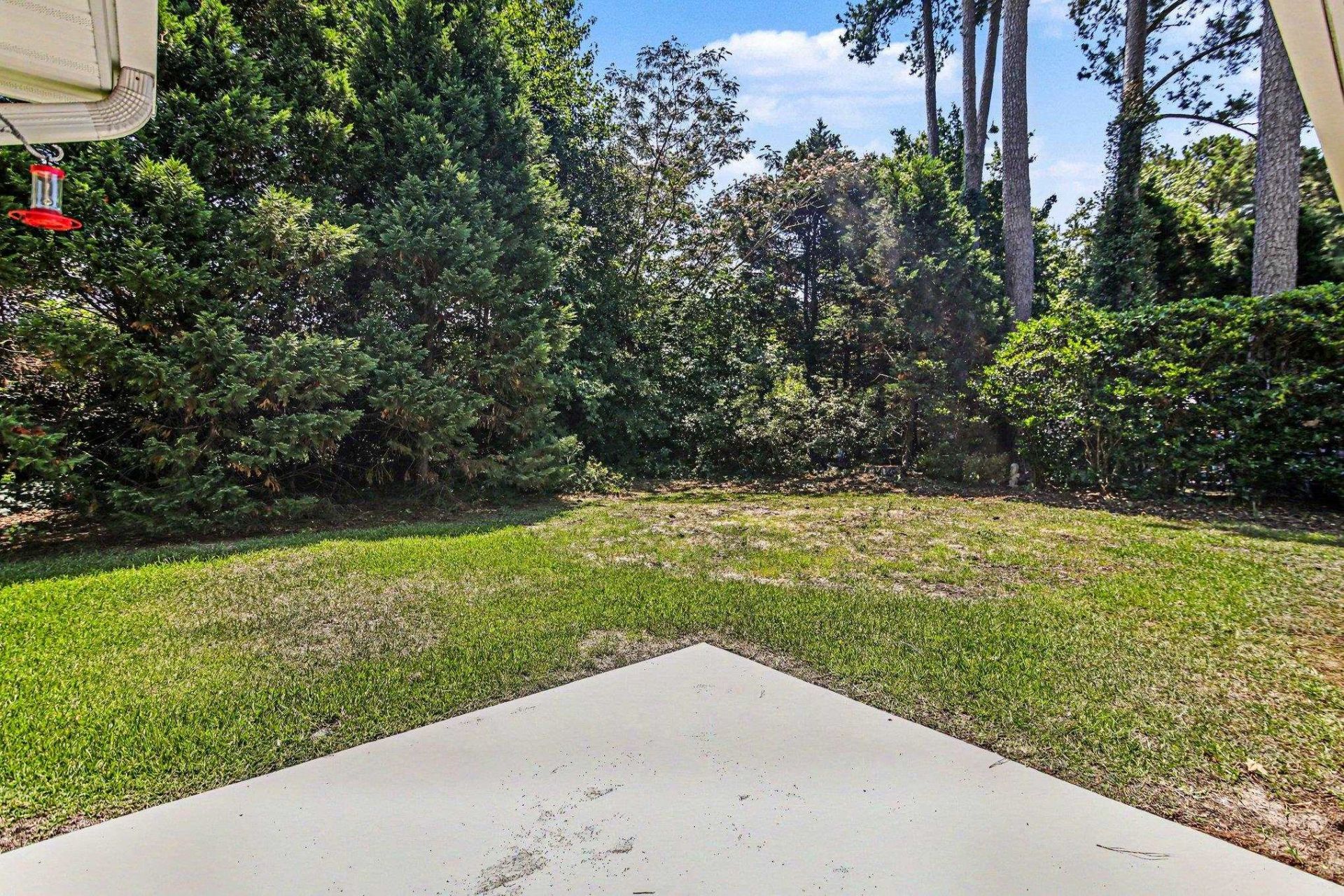 1105 Ganton Way  Photo 23
