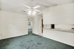 1105 Ganton Way  photo 4