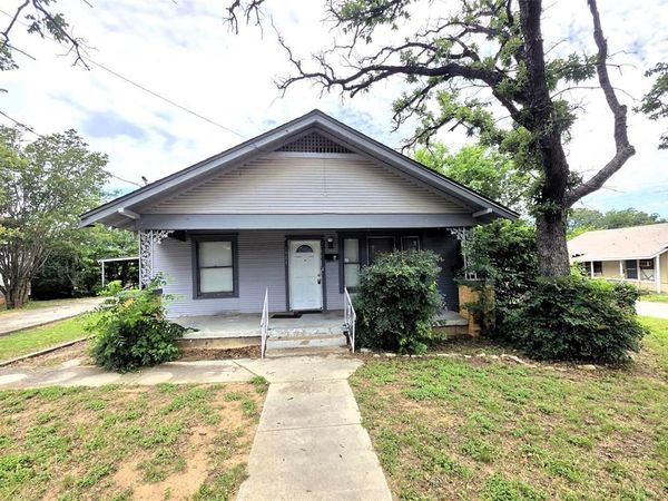 1901 Avenue D, Brownwood, TX 76801