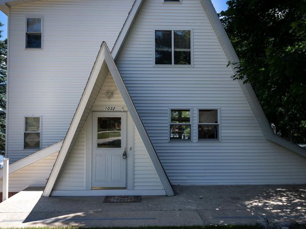 1032 Crown Pointe Drive, Lake Isabella, MI 48893