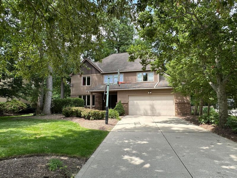 8314 BRECKENRIDGE Way, Columbus, OH 43235 Photo 5