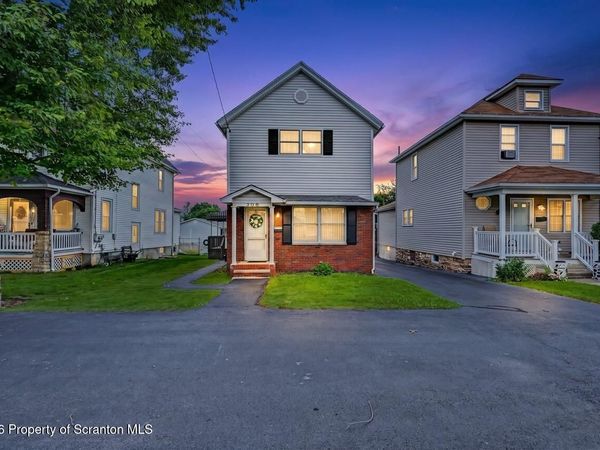 306 Clarkson Avenue, Jessup, PA 18434