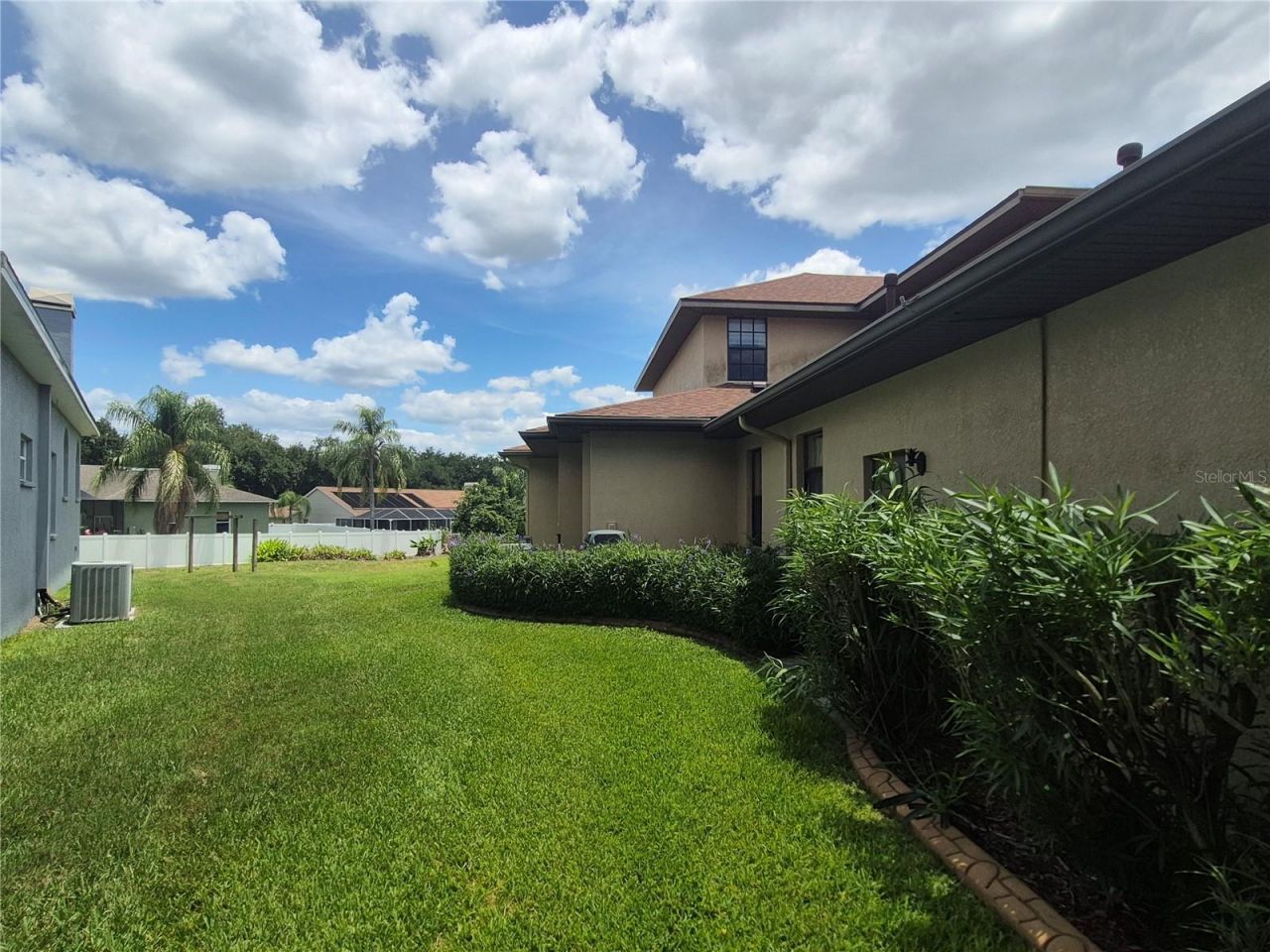 1224 Carriage Park Drive, Valrico, FL 33594 Photo