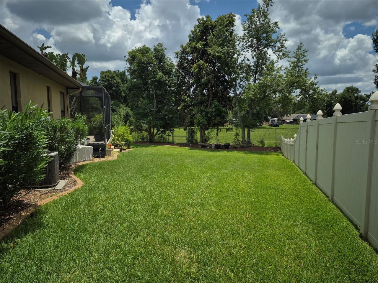 1224 Carriage Park Drive, Valrico, FL 33594 Photo