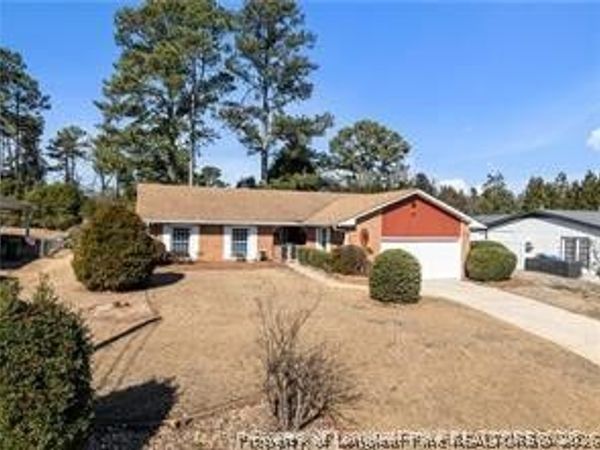 309 Andover Road , Fayetteville, NC 28311