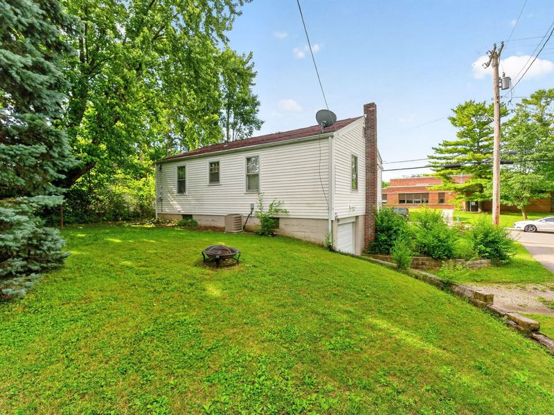 319 Colton Avenue, Bellefontaine, OH 43311 Photo 4
