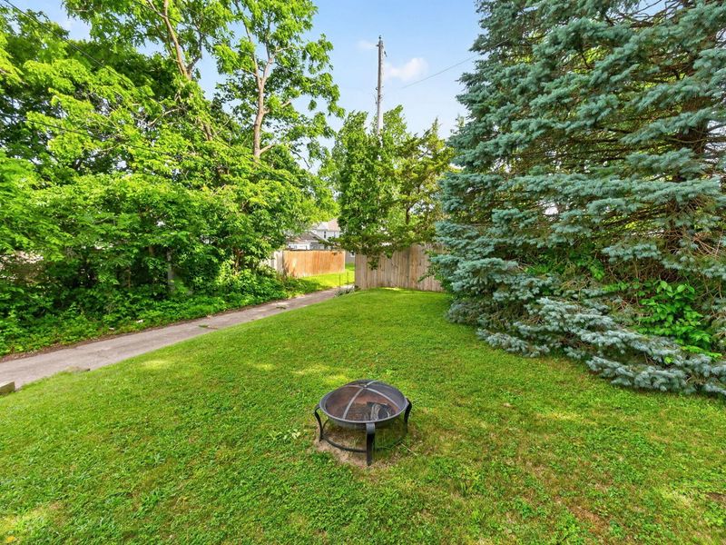 319 Colton Avenue, Bellefontaine, OH 43311 Photo 8