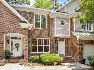 252 Ashton Hall Lane, Raleigh, NC 27609