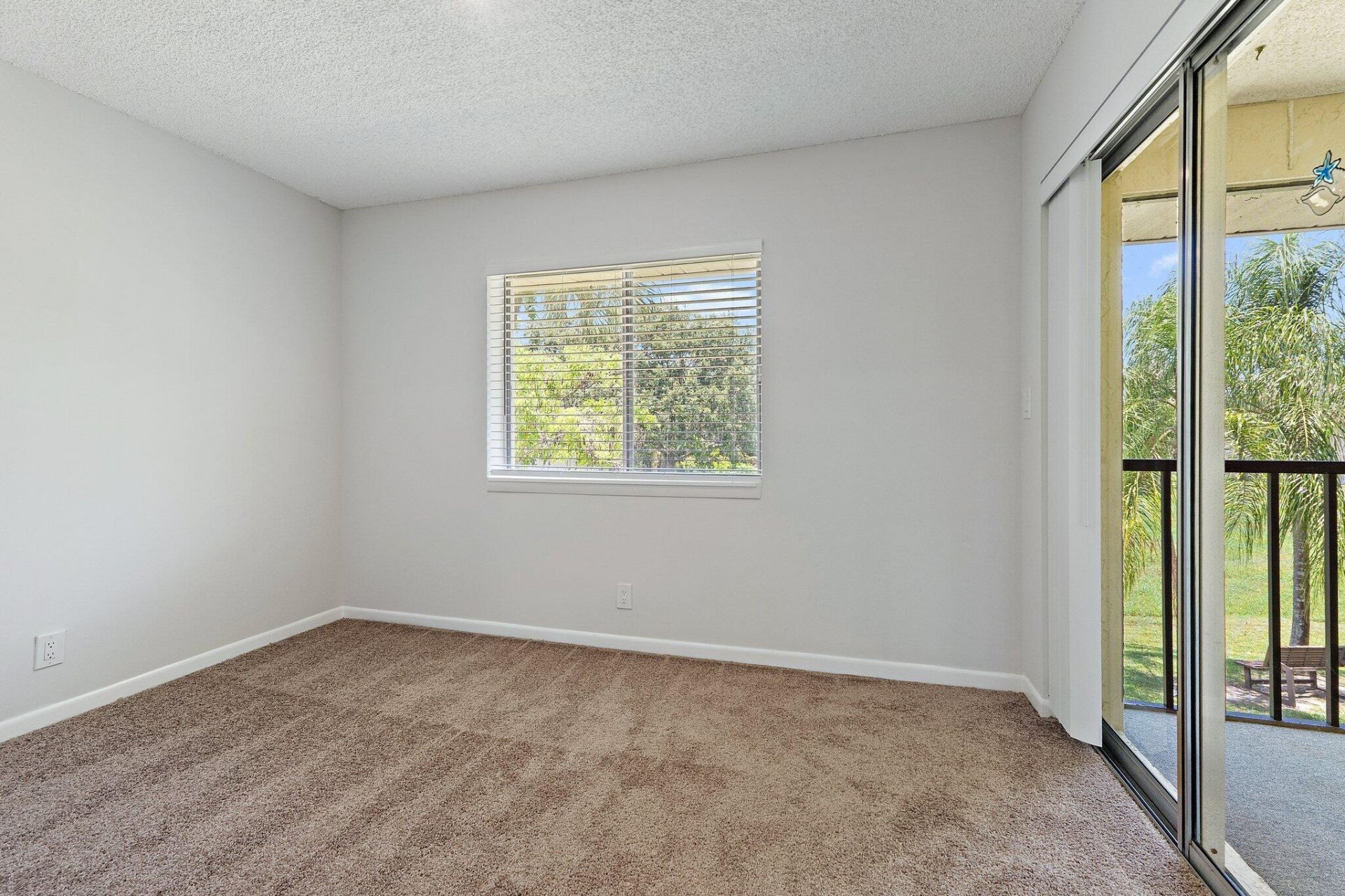 6531 Chasewood Drive, Unit H, Jupiter, FL 33458 Photo