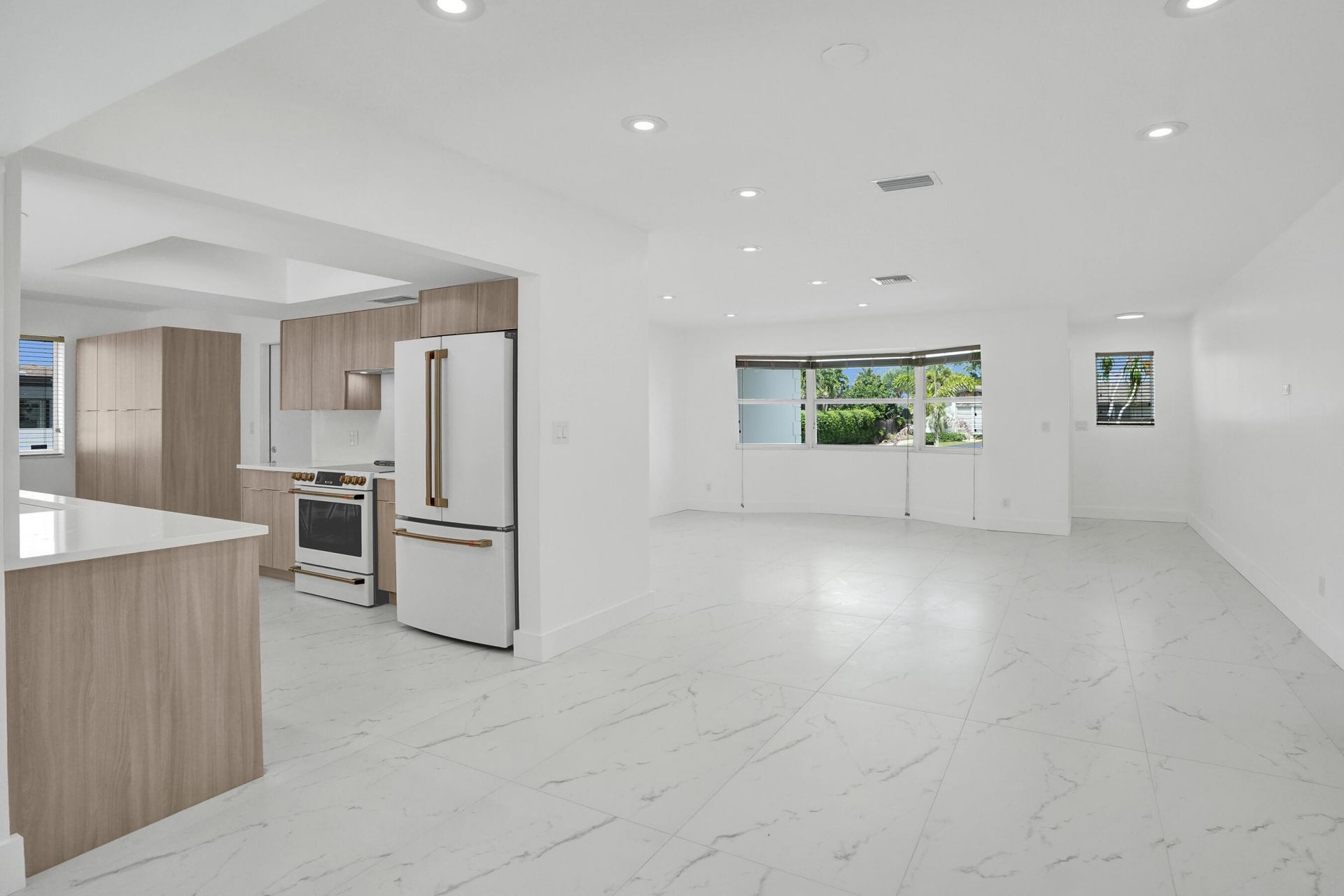 2030 N 54th Avenue, Hollywood, FL 33021 Photo