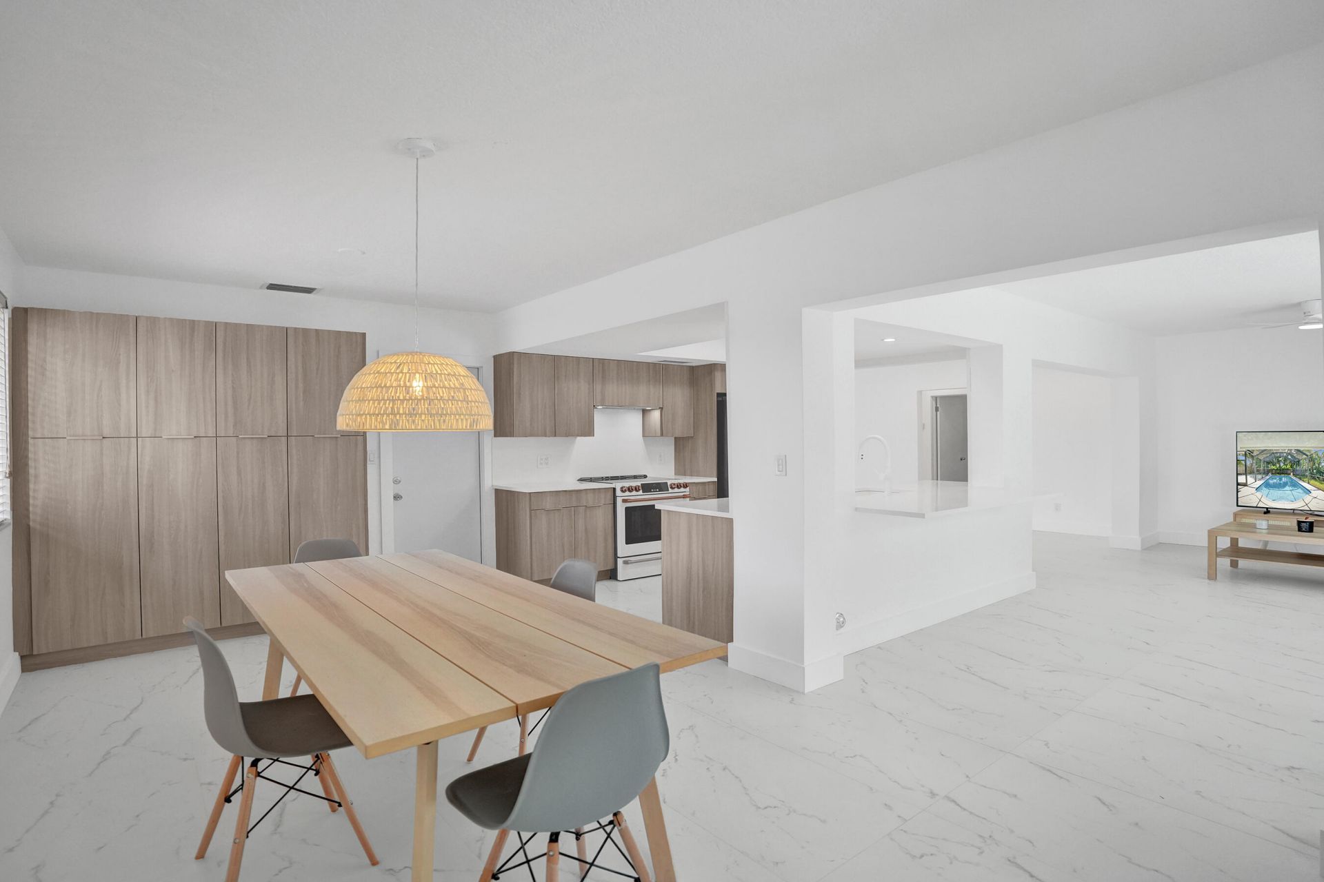 2030 N 54th Avenue, Hollywood, FL 33021 Photo