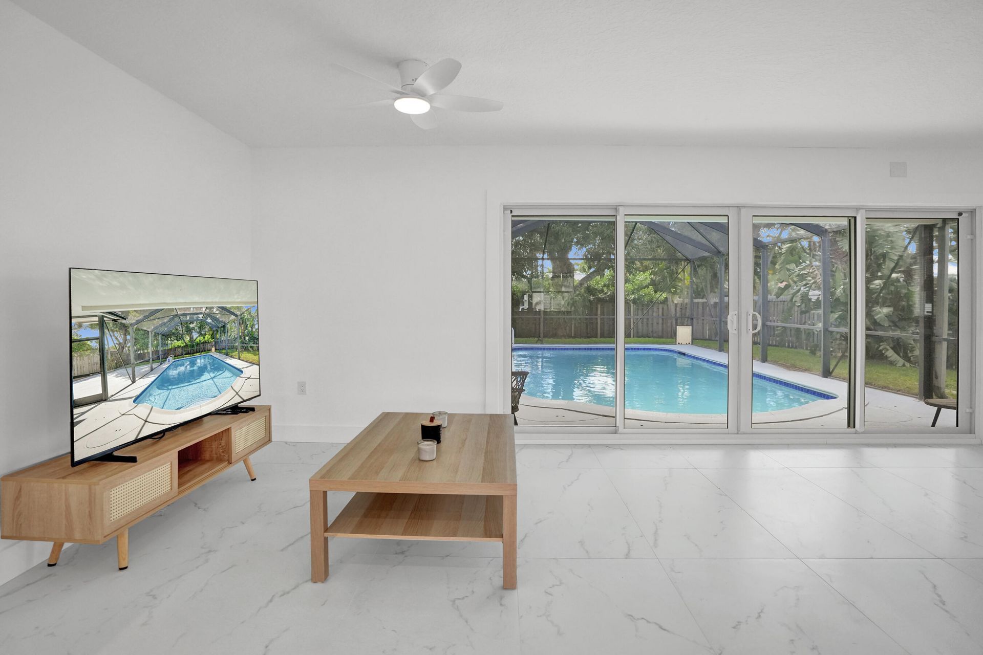 2030 N 54th Avenue, Hollywood, FL 33021 Photo