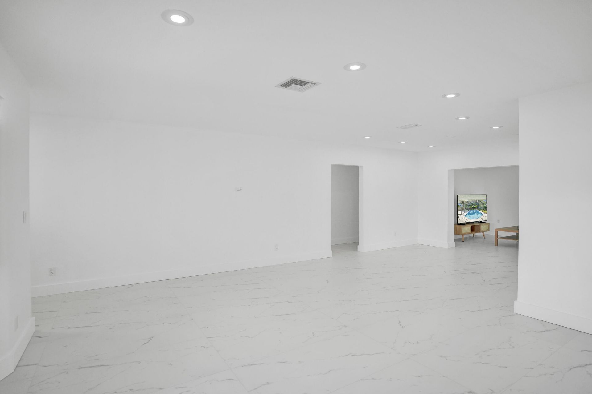 2030 N 54th Avenue, Hollywood, FL 33021 Photo
