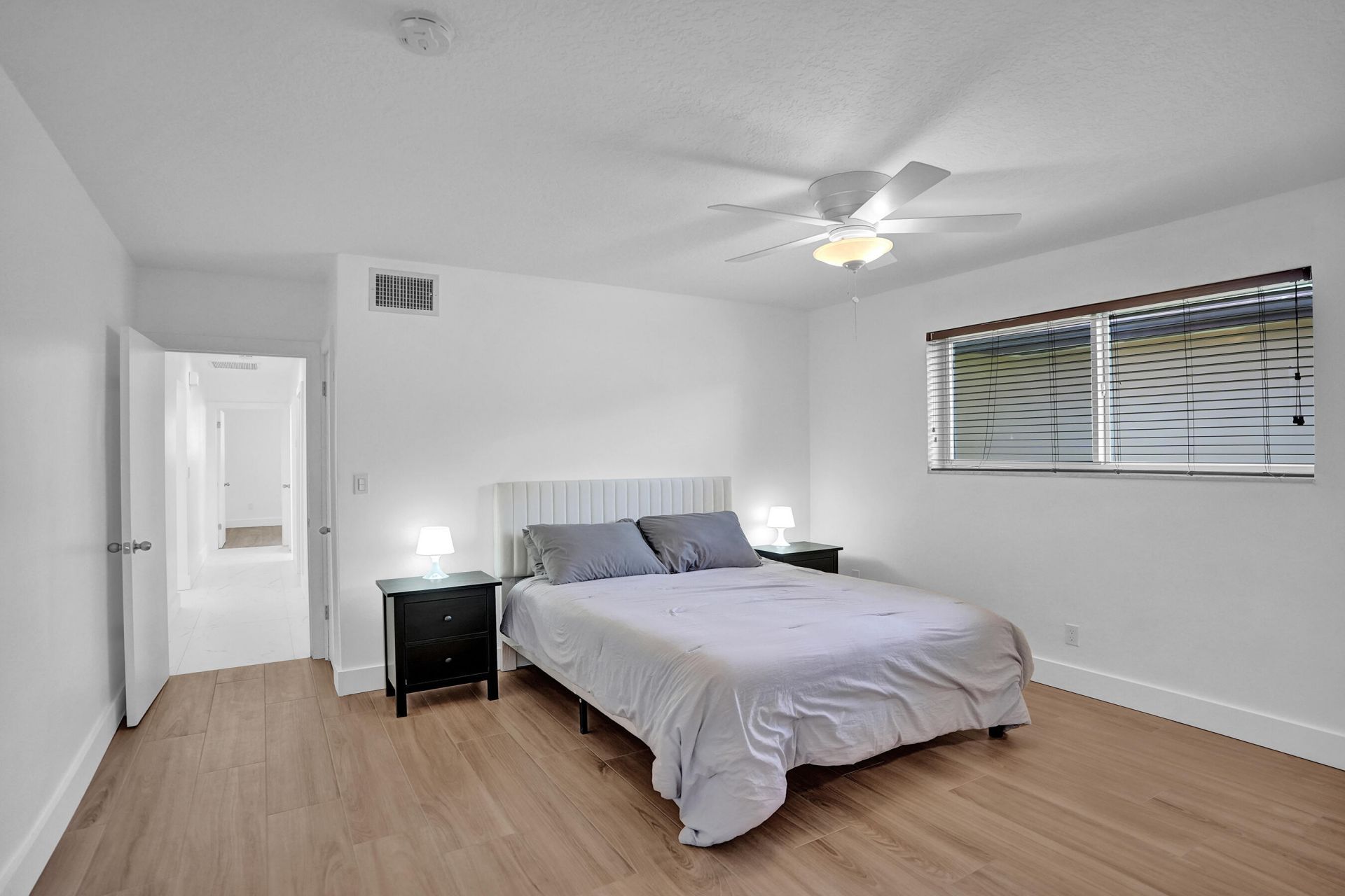 2030 N 54th Avenue, Hollywood, FL 33021 Photo