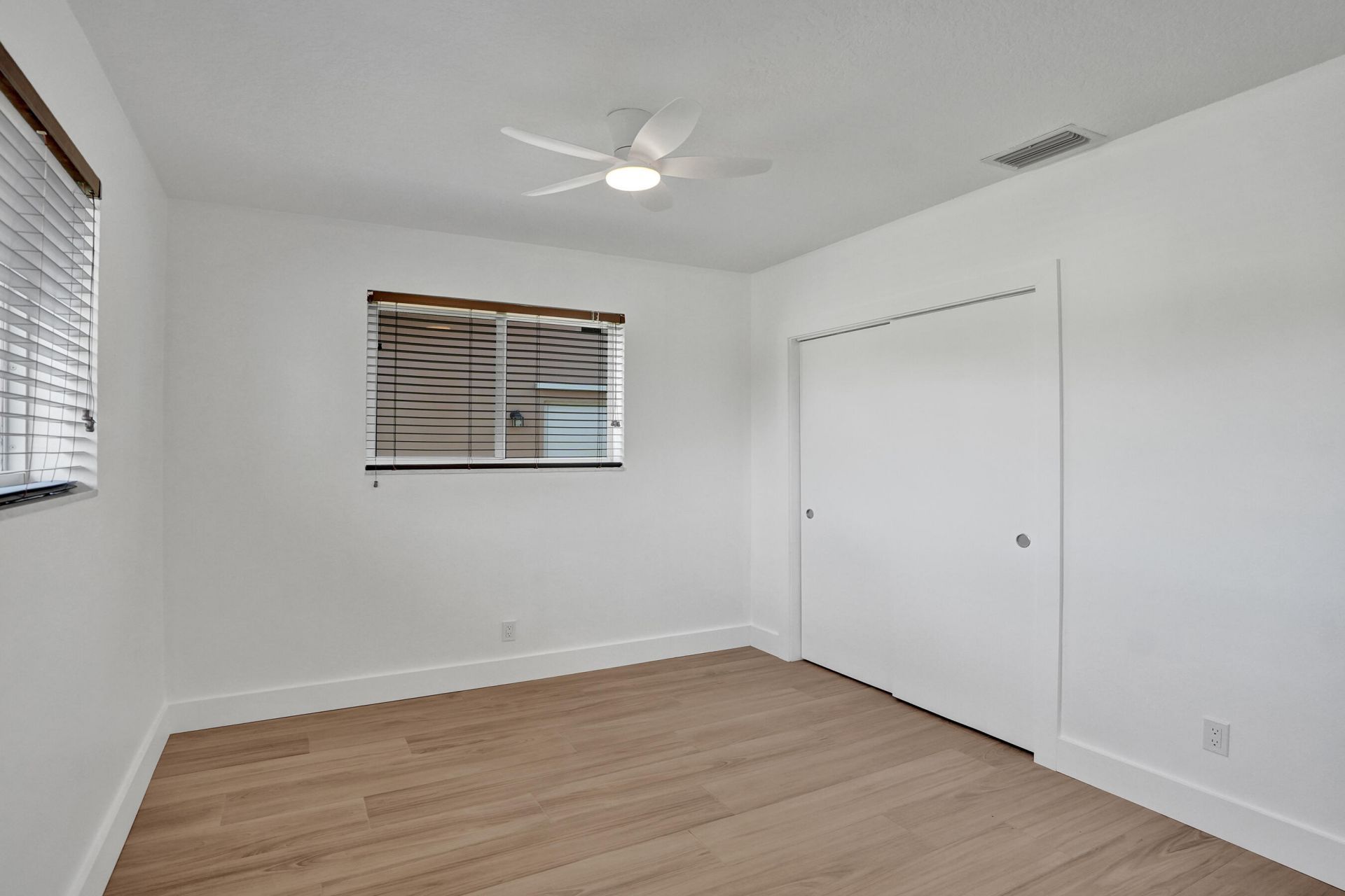 2030 N 54th Avenue, Hollywood, FL 33021 Photo