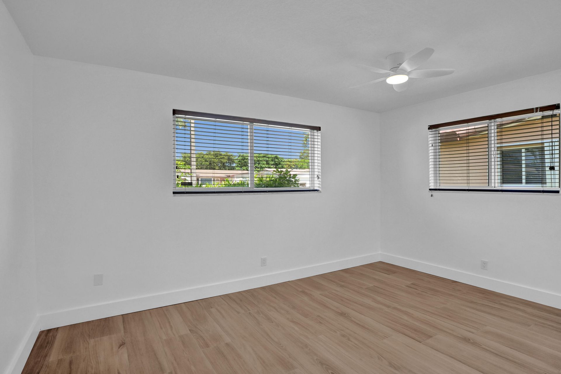 2030 N 54th Avenue, Hollywood, FL 33021 Photo