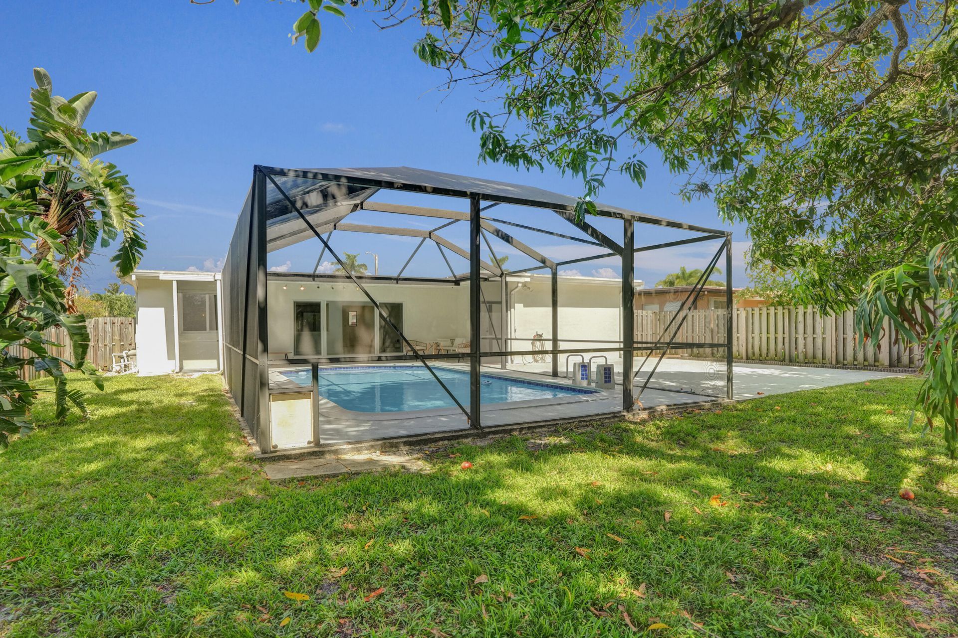 2030 N 54th Avenue, Hollywood, FL 33021 Photo
