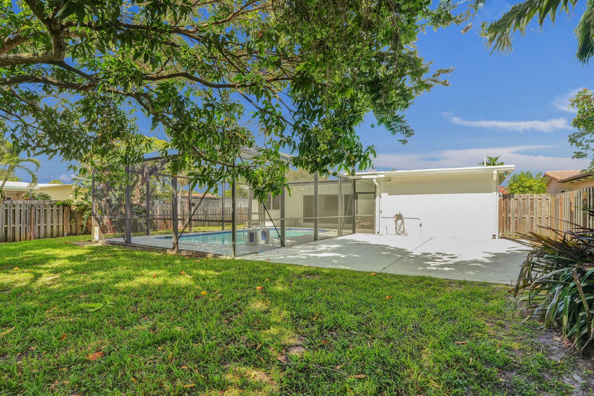 2030 N 54th Avenue, Hollywood, FL 33021 Photo