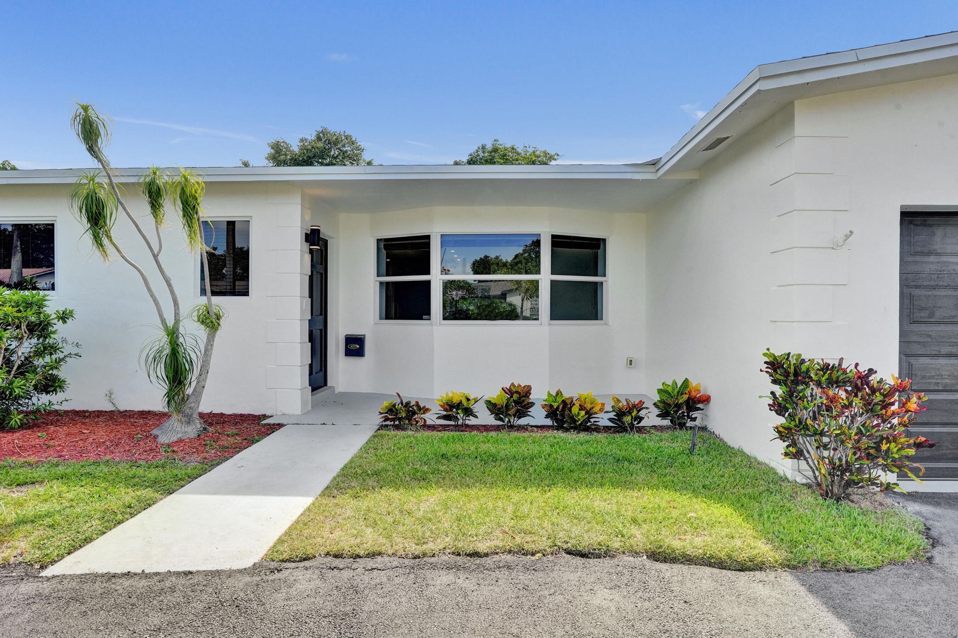 2030 N 54th Avenue, Hollywood, FL 33021 Photo