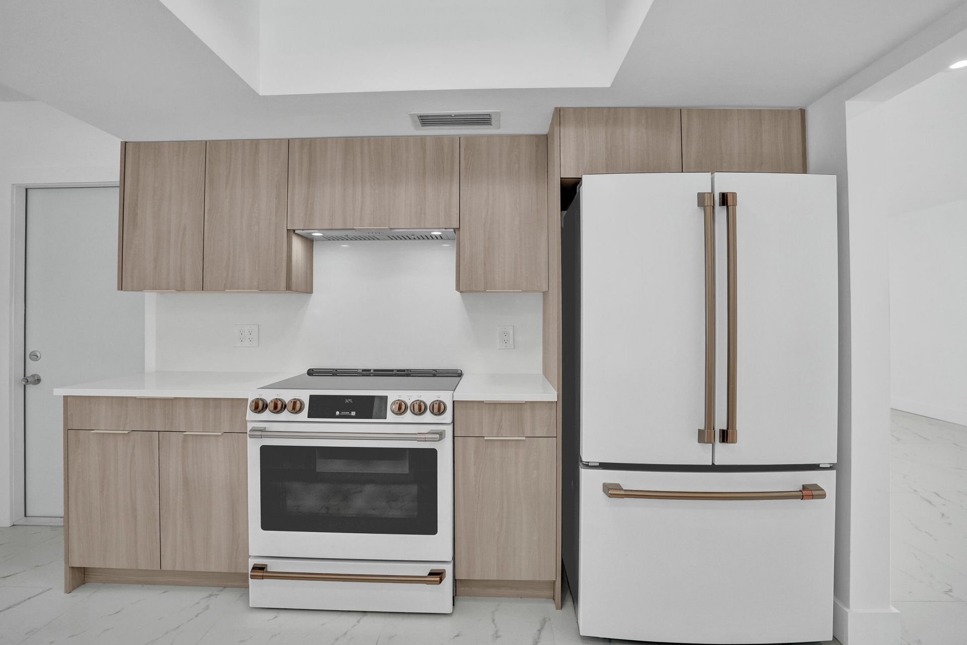 2030 N 54th Avenue, Hollywood, FL 33021 Photo