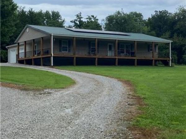 673 SE Z Highway, Deepwater, MO 64740