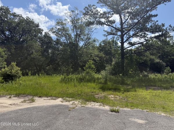 22280 Success Road, Saucier, MS 39574