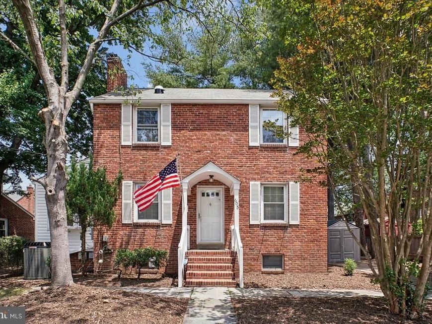 605 N Frederick Street , Arlington, VA 22203 Main Photo