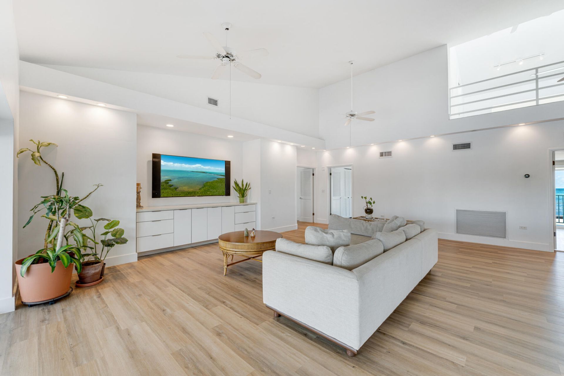 74980 Overseas Highway, Unit 3, Islamorada, FL 33036 Photo