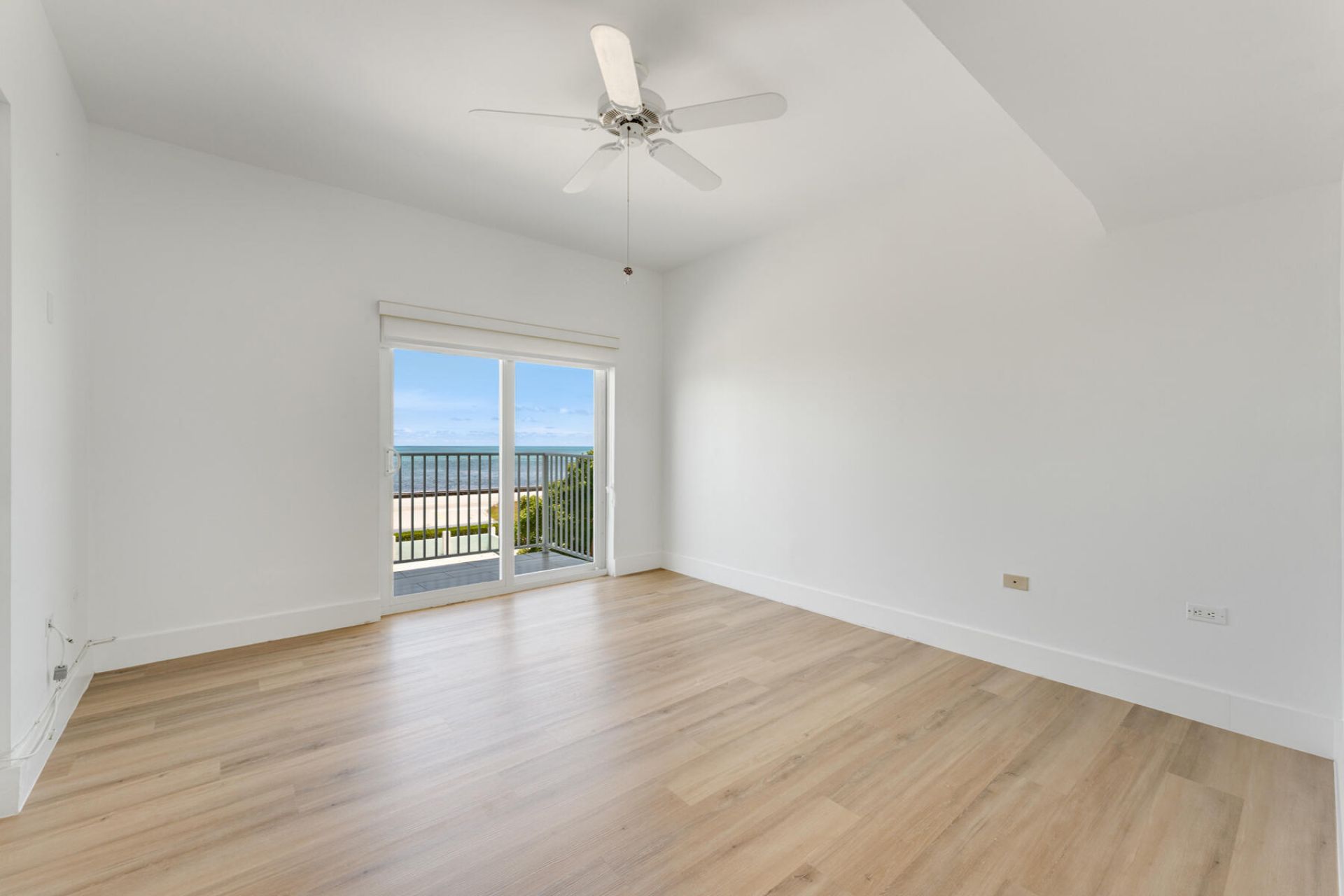 74980 Overseas Highway, Unit 3, Islamorada, FL 33036 Photo