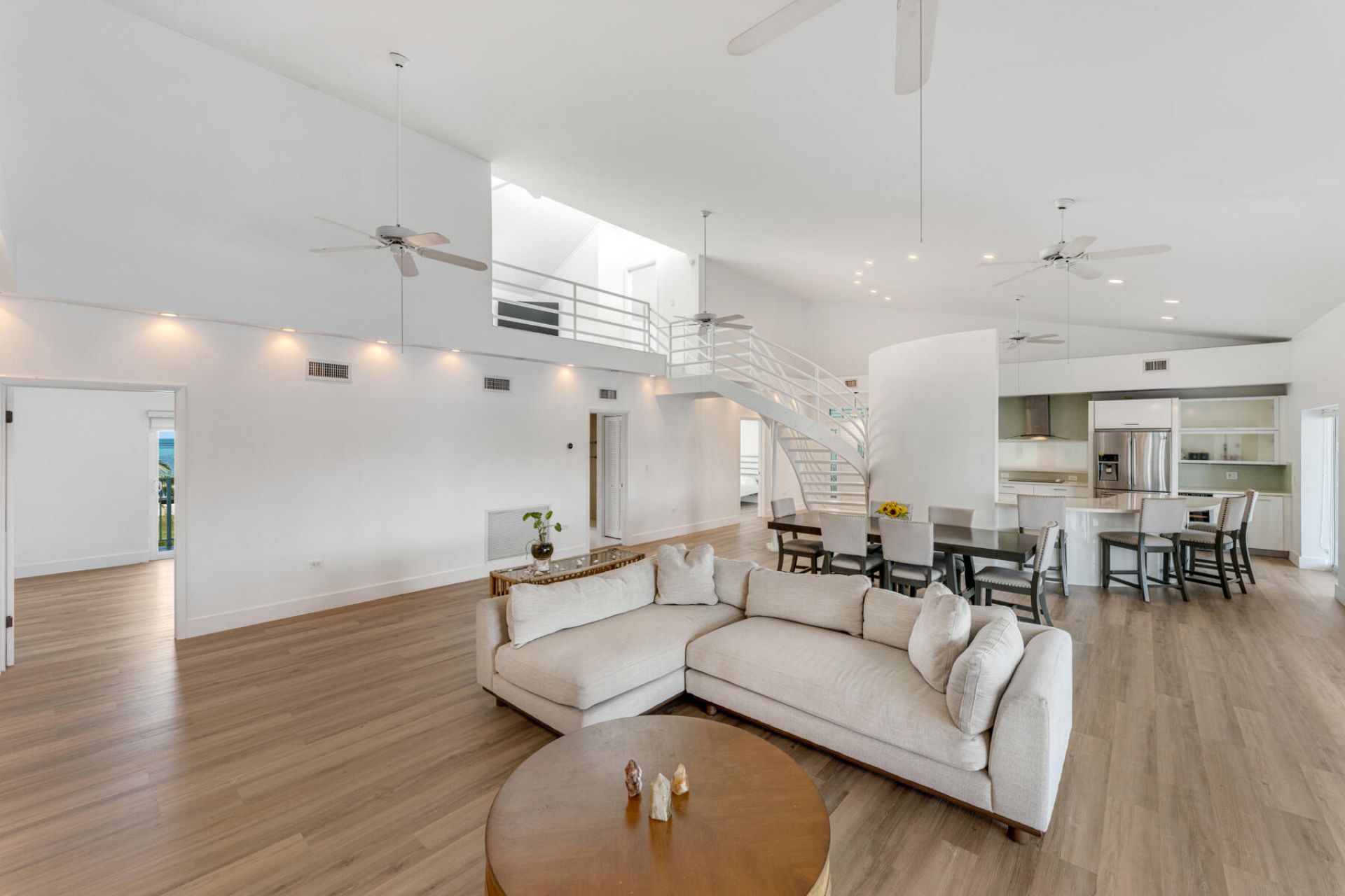 74980 Overseas Highway, Unit 3, Islamorada, FL 33036 Photo
