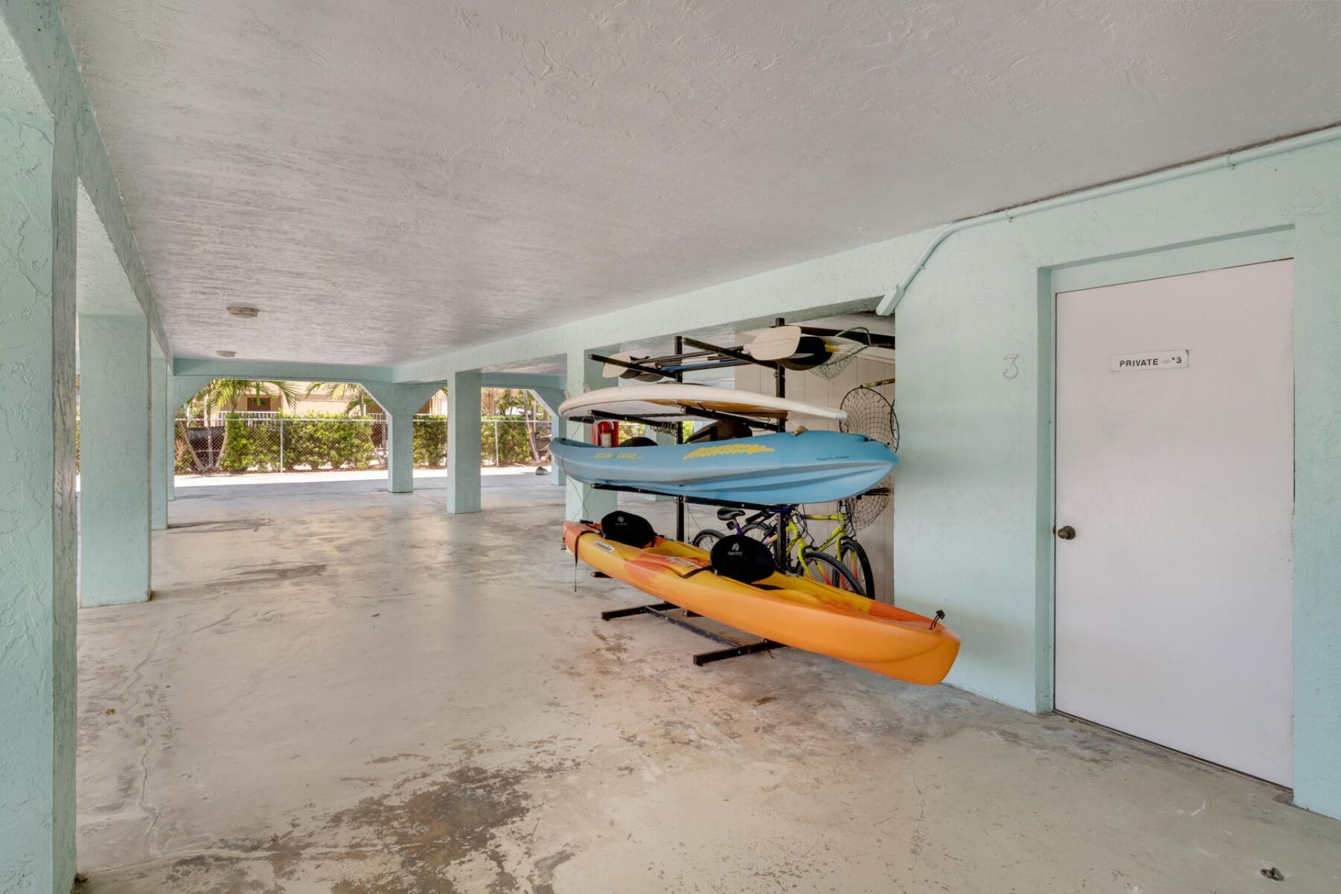 74980 Overseas Highway, Unit 3, Islamorada, FL 33036 Photo
