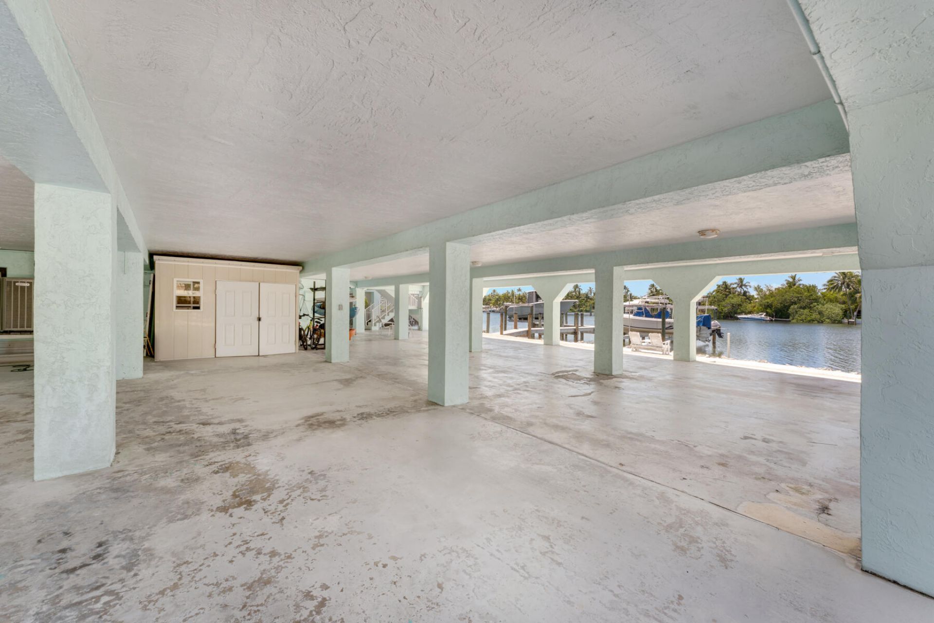 74980 Overseas Highway, Unit 3, Islamorada, FL 33036 Photo