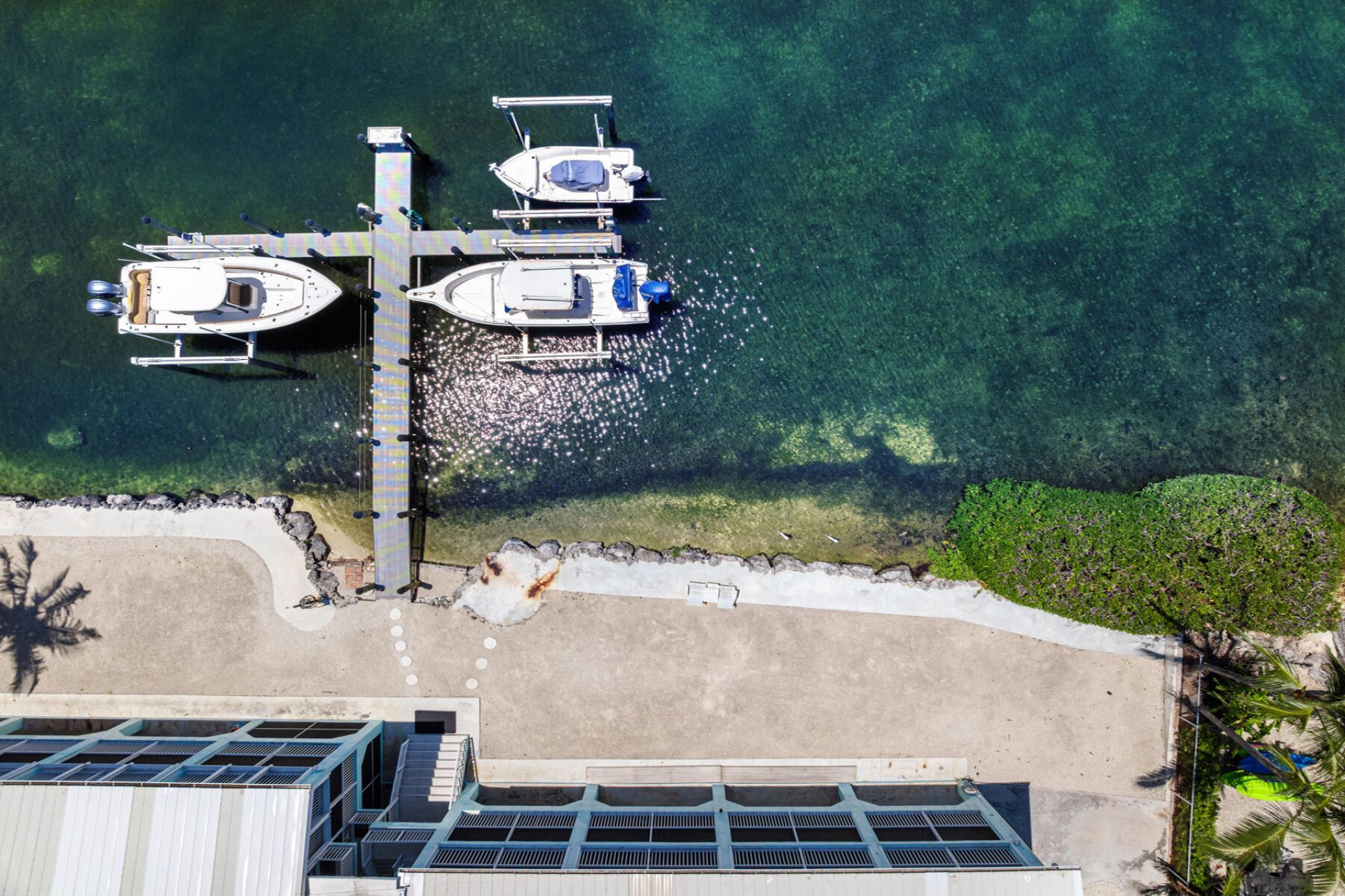 74980 Overseas Highway, Unit 3, Islamorada, FL 33036 Photo