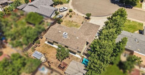 712 Almond Ct, Galt, CA 95632 Photo
