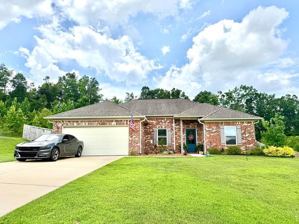 171 Shelbi Dr. North, Oxford, MS 38655