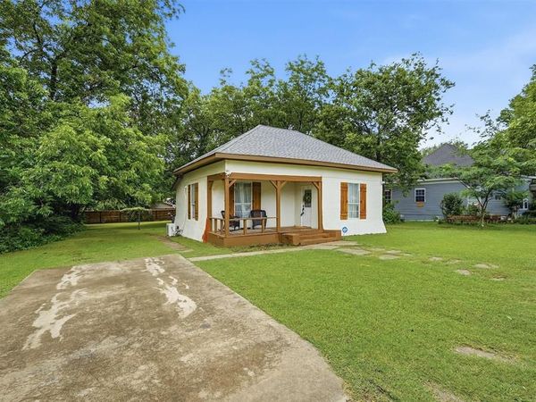 814 S Maxey Street, Sherman, TX 75090