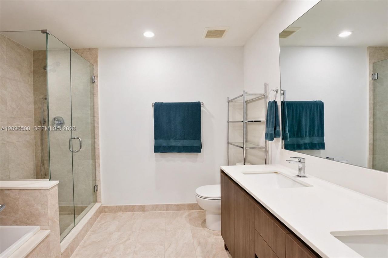 488 NE 18th St , Unit 3007, Miami, FL 33132 Photo