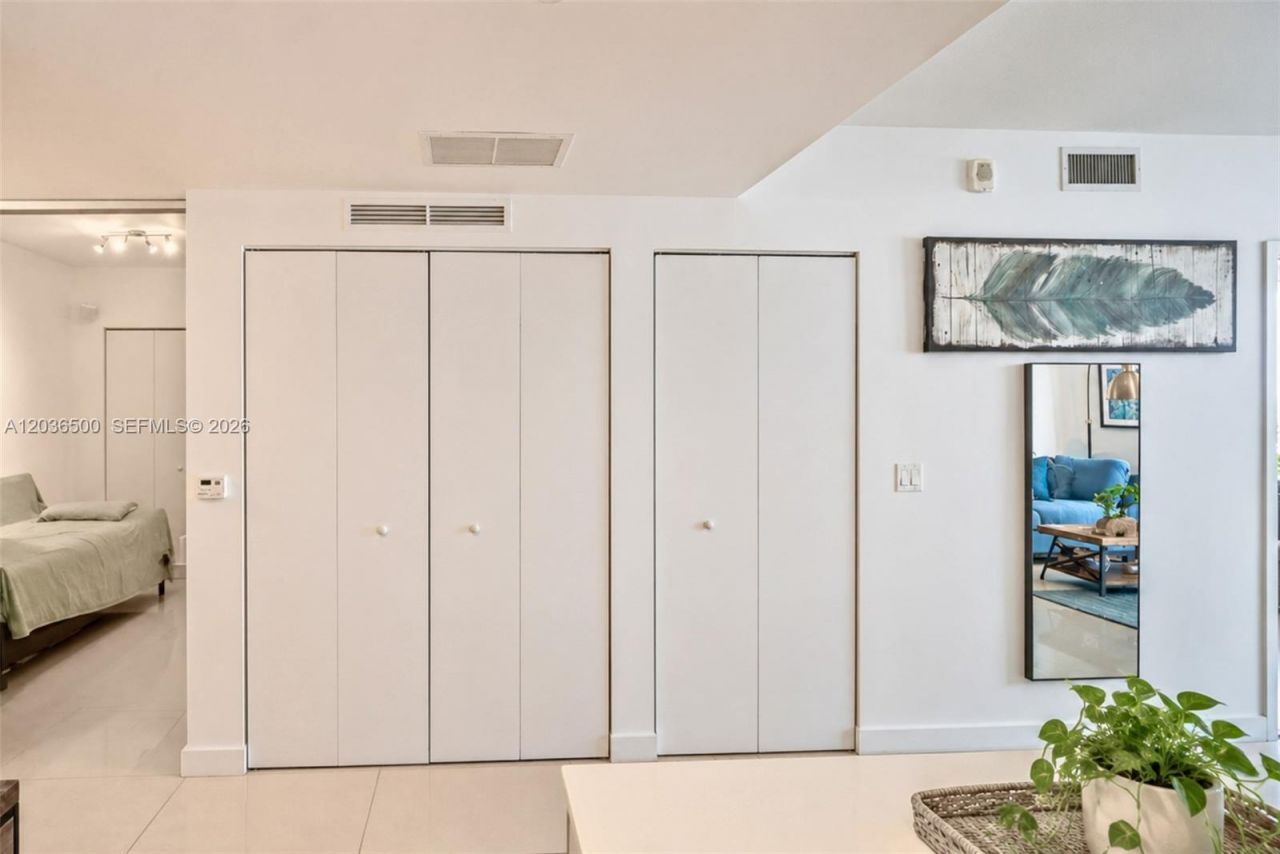 488 NE 18th St , Unit 3007, Miami, FL 33132 Photo