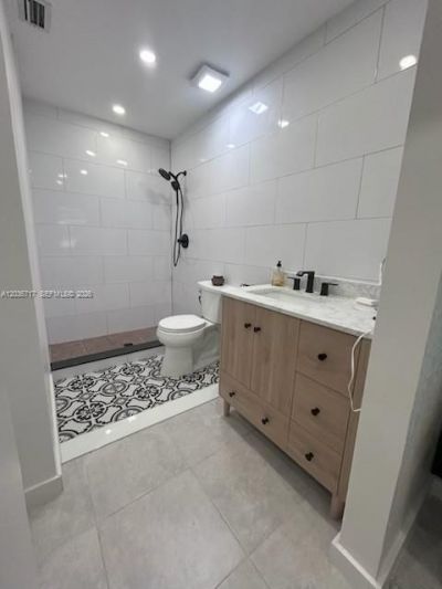 6308 NW 170th Ter , Hialeah, FL 33015 Photo