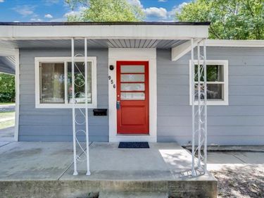 956 Harding St, Wichita, KS 67208