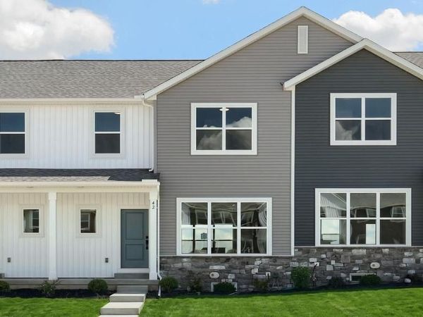 42 N CONIFER DRIVE, ELIZABETHTOWN, PA 17022