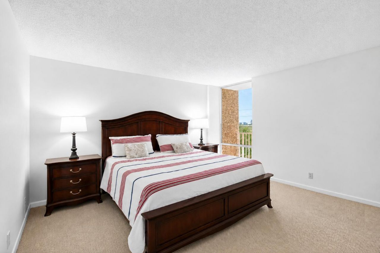 555 NW 4 Avenue, Unit 4230, Boca Raton, FL 33432 Photo