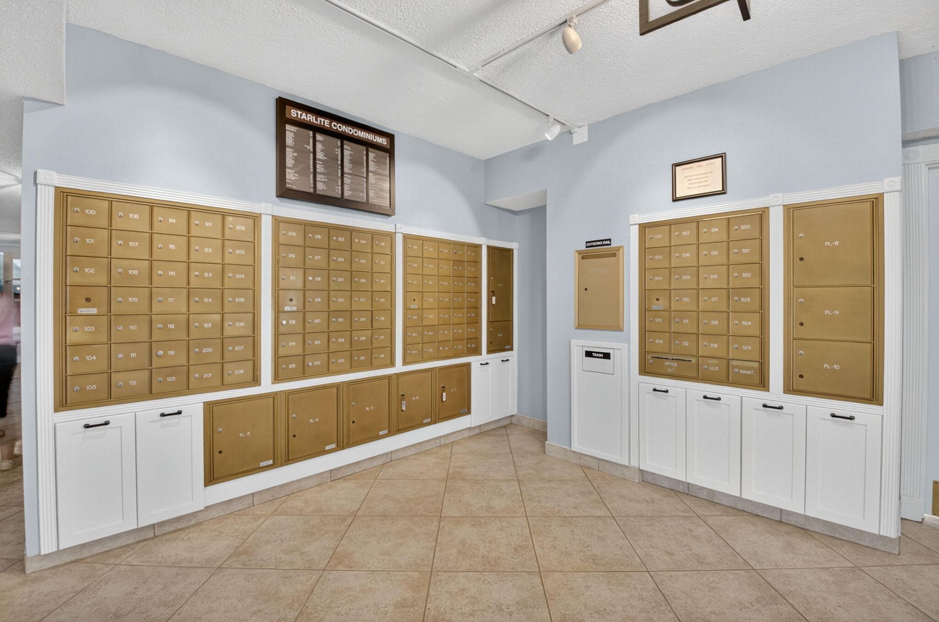 555 NW 4 Avenue, Unit 4230, Boca Raton, FL 33432 Photo